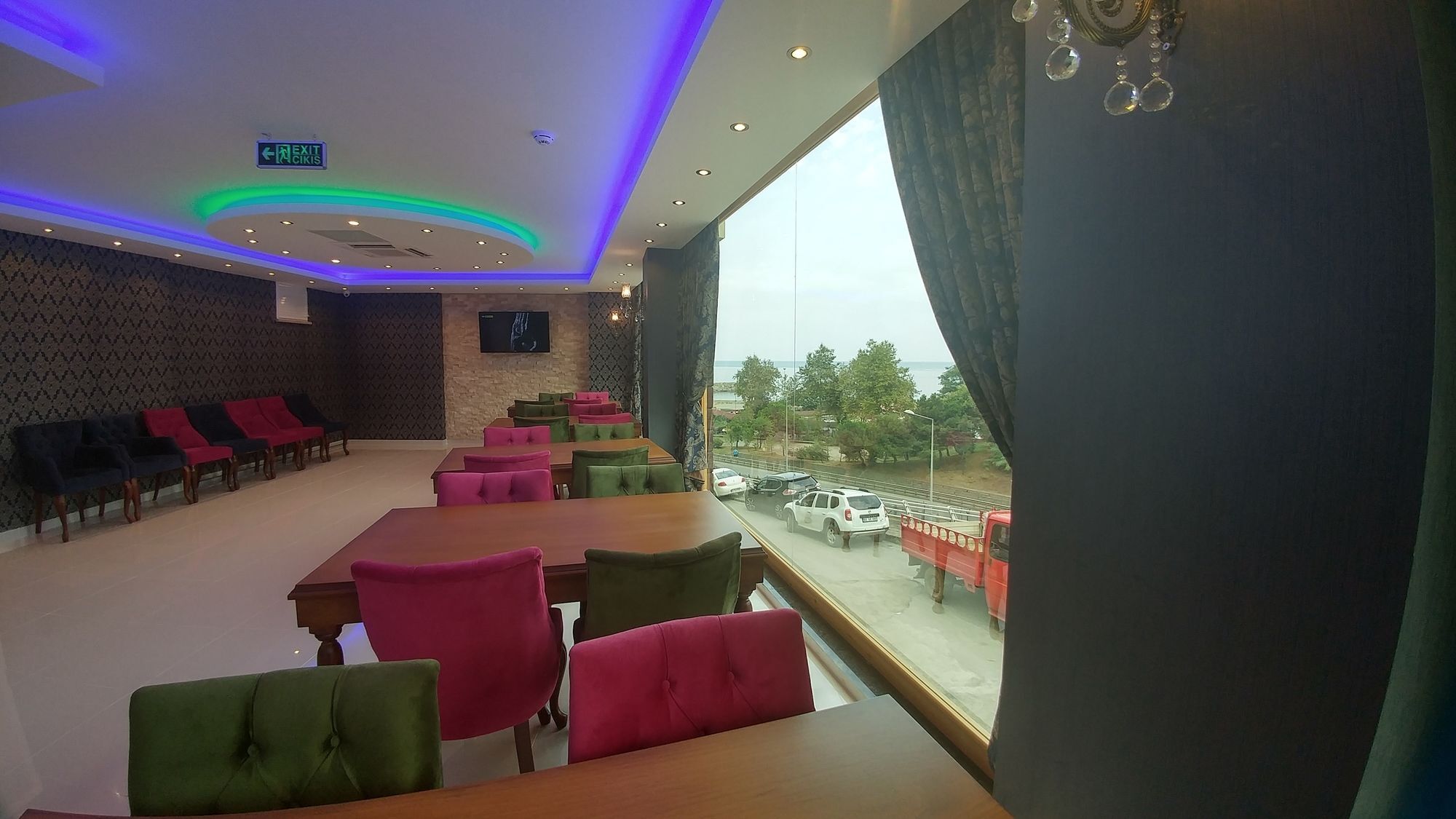 טראבזון Feza Otel מראה חיצוני תמונה